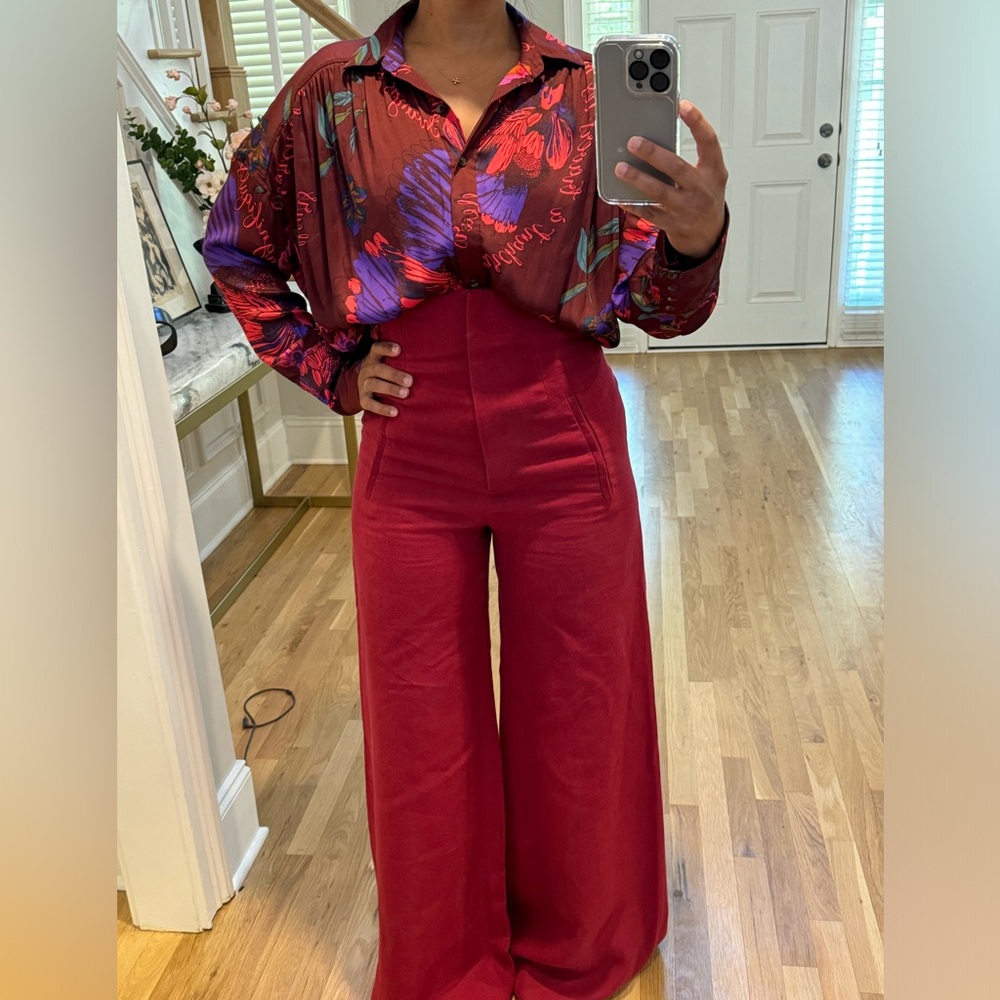 Free People long sleeve satin floral button down blouse. Oversized. Size XS.
